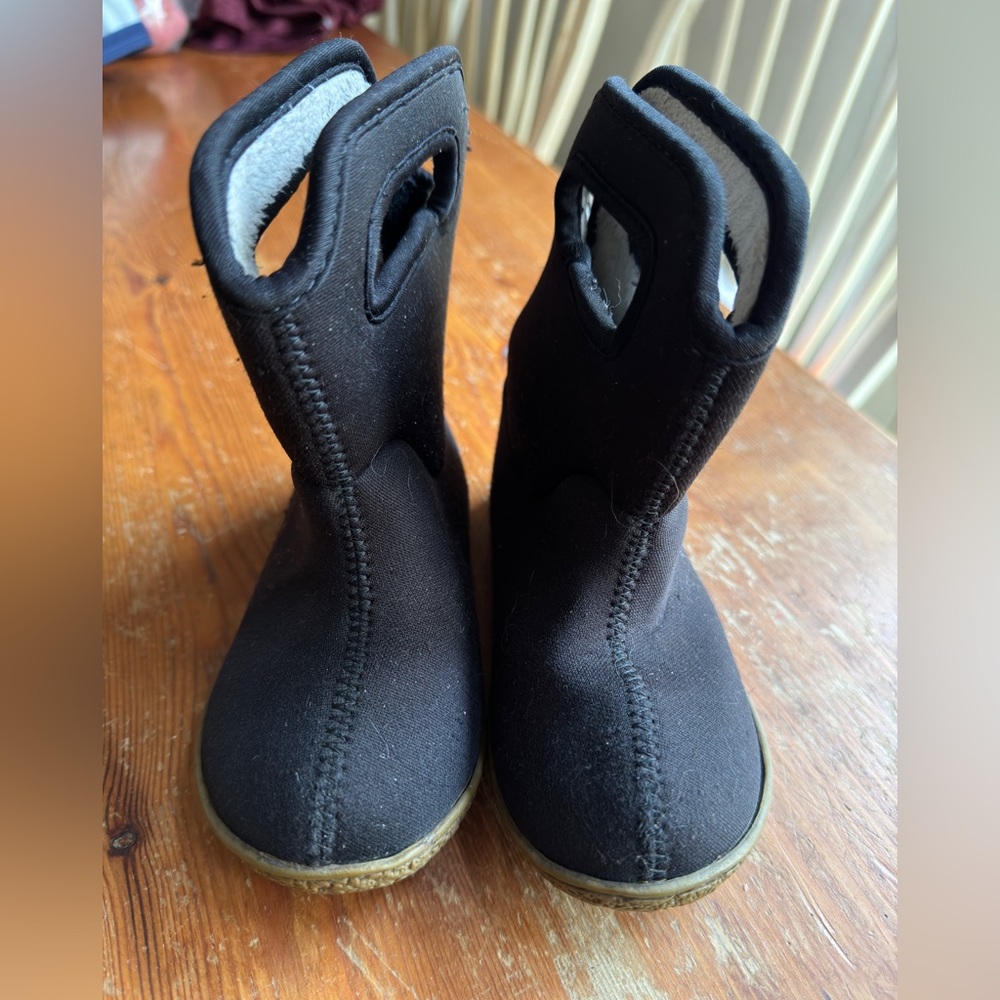 Bog boots lined infant size 8